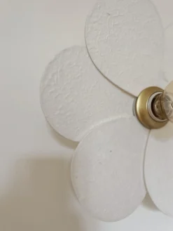 Sélection M Applique murale Fleur en papier mâché Hot