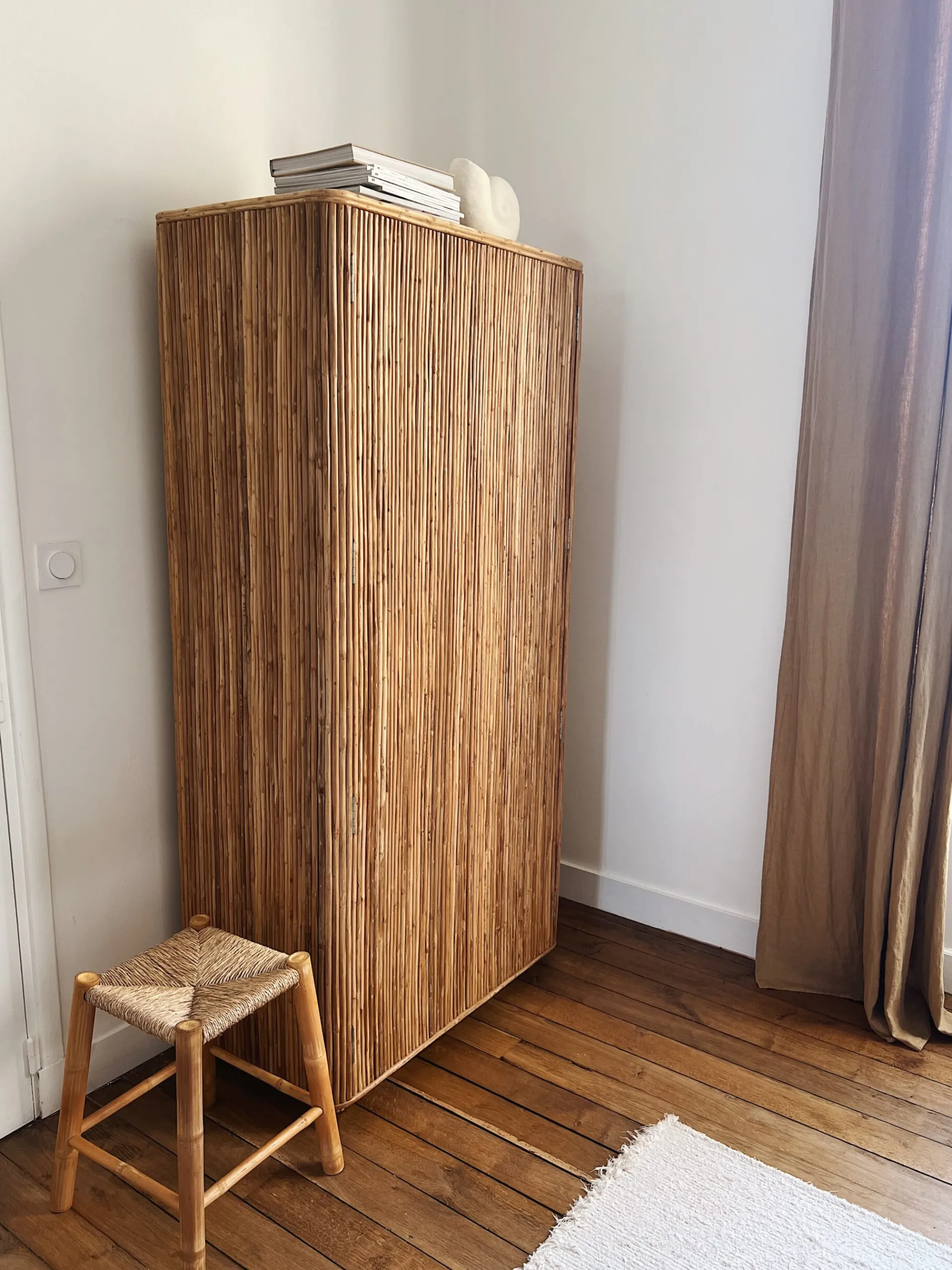 Sélection M Armoire Nusa en rotin Discount