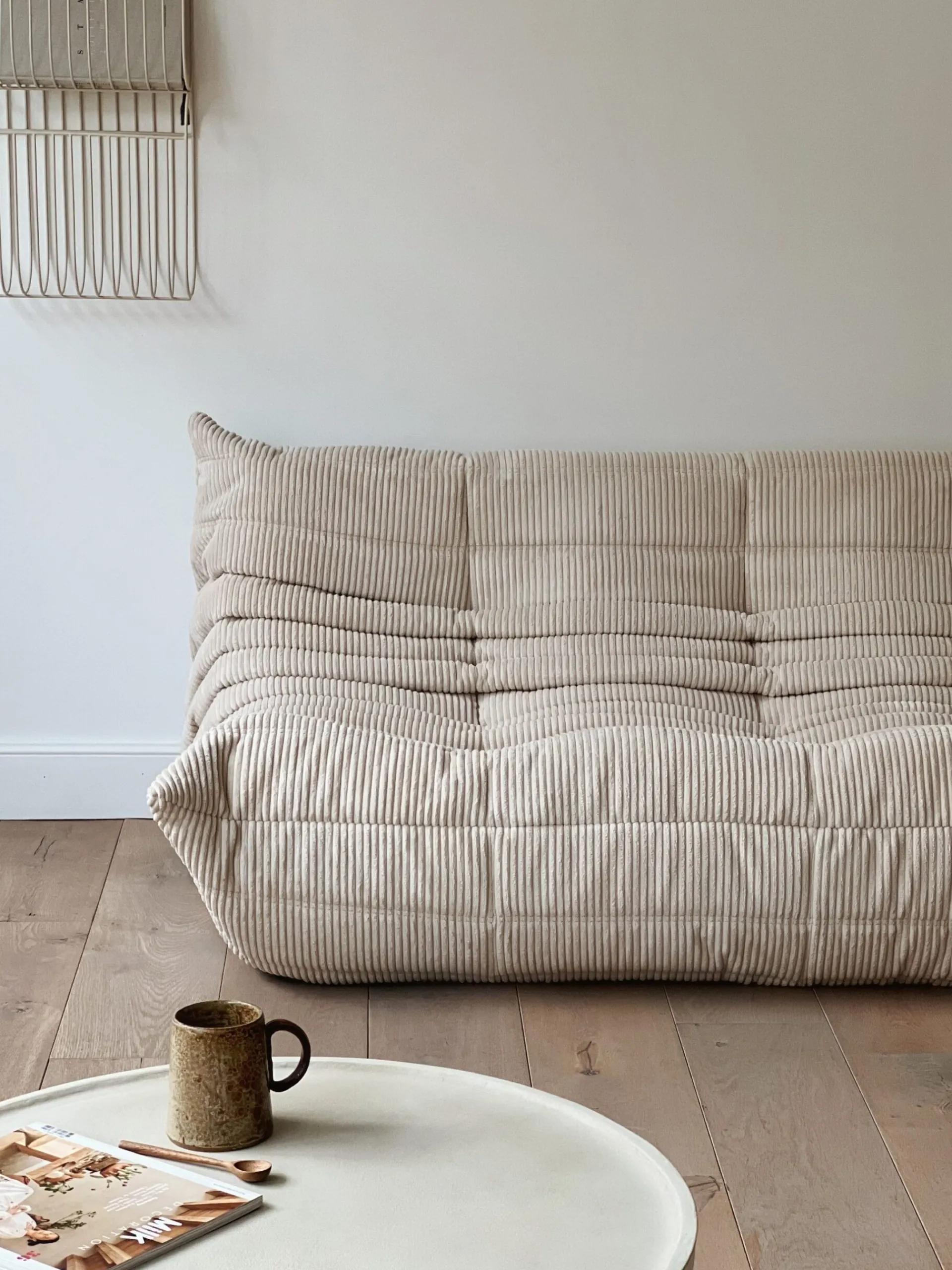 Sélection M Canapé “Togo” vintage 3 places velours côtelé écru Online