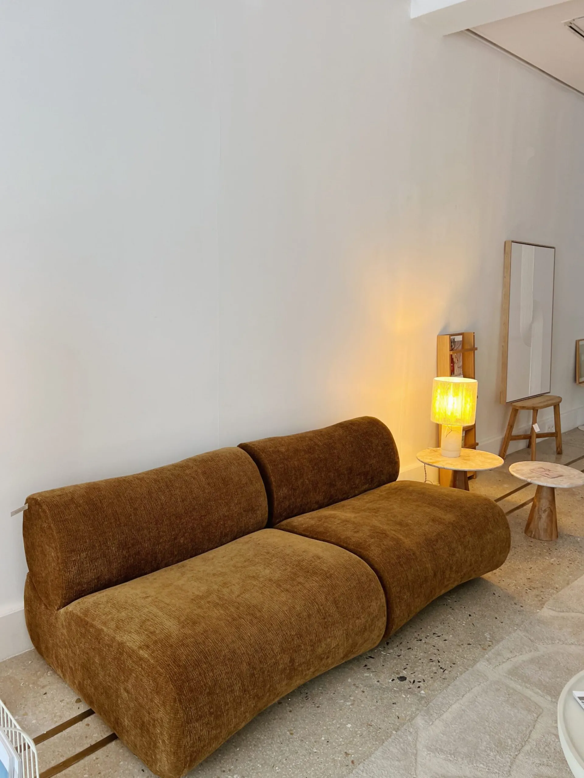 Sélection M Chauffeuse en velours marron / beige Discount