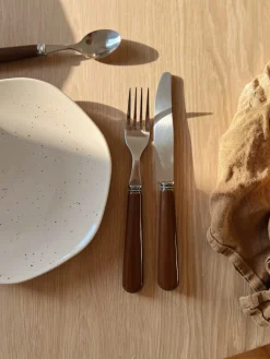 Sélection M Coffret 24 couverts de couleur Discount