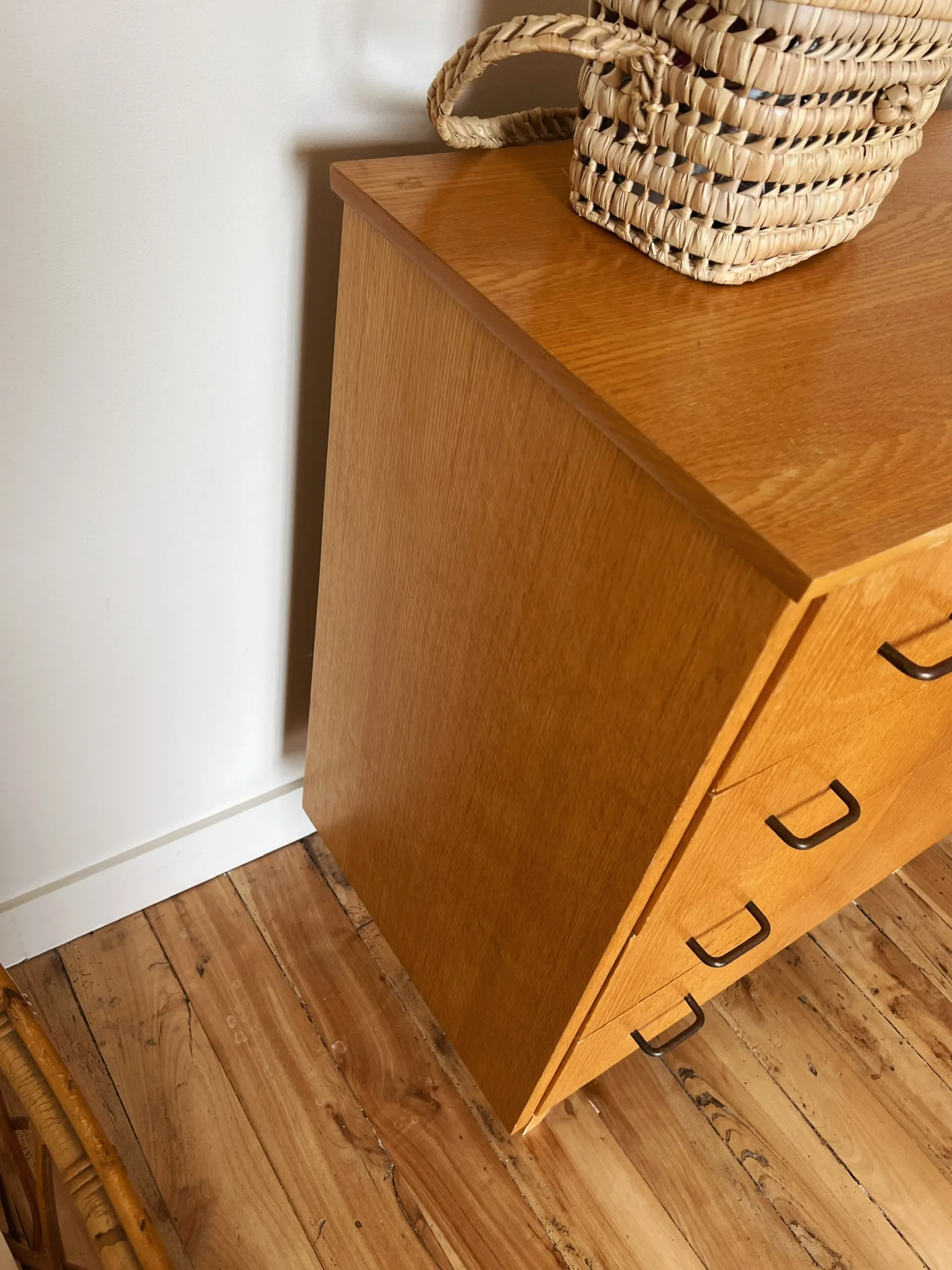 Sélection M Commode vintage en bois 4 tiroirs