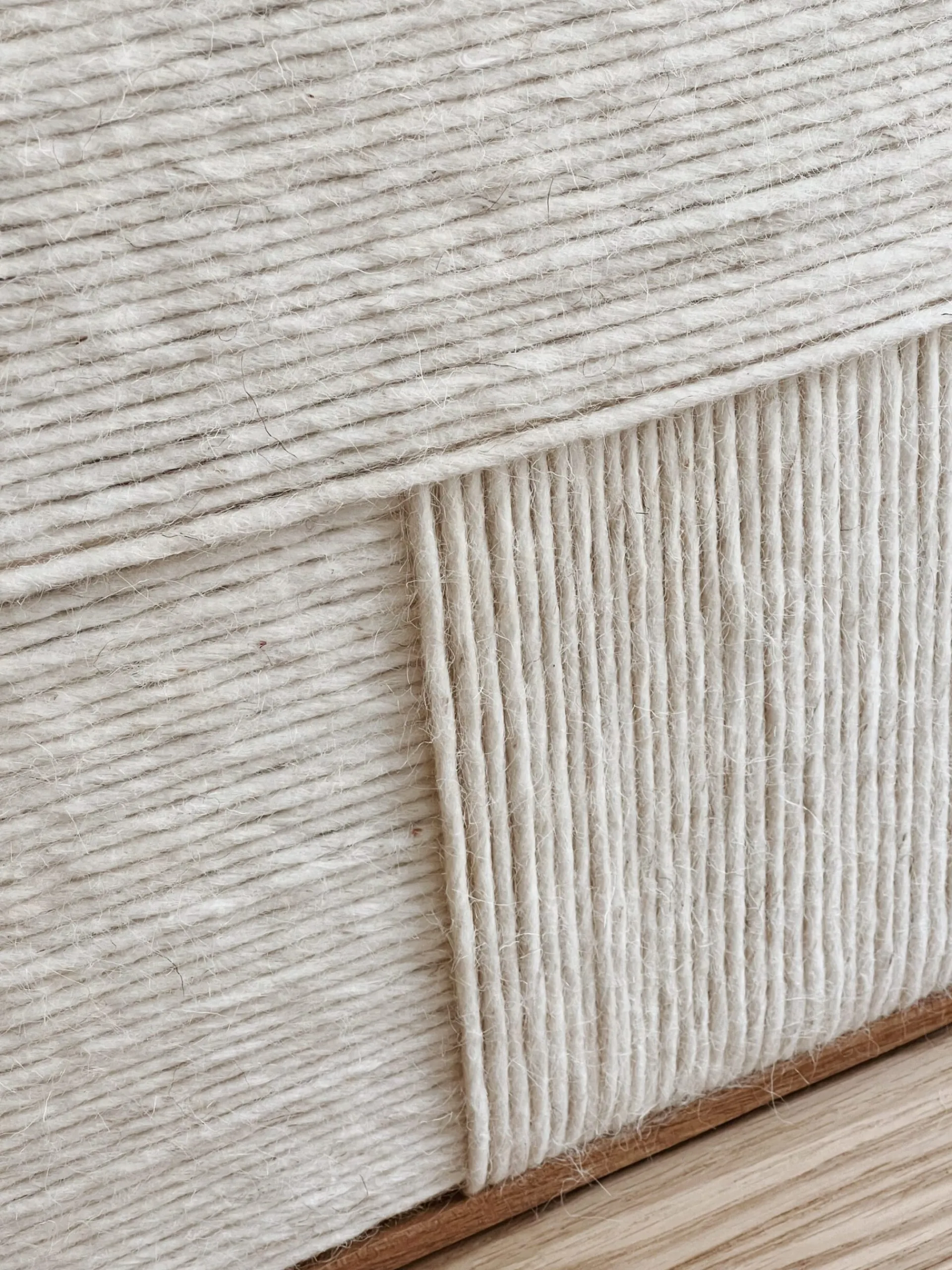 Sélection M Déco murale en laine et bois de manguier New