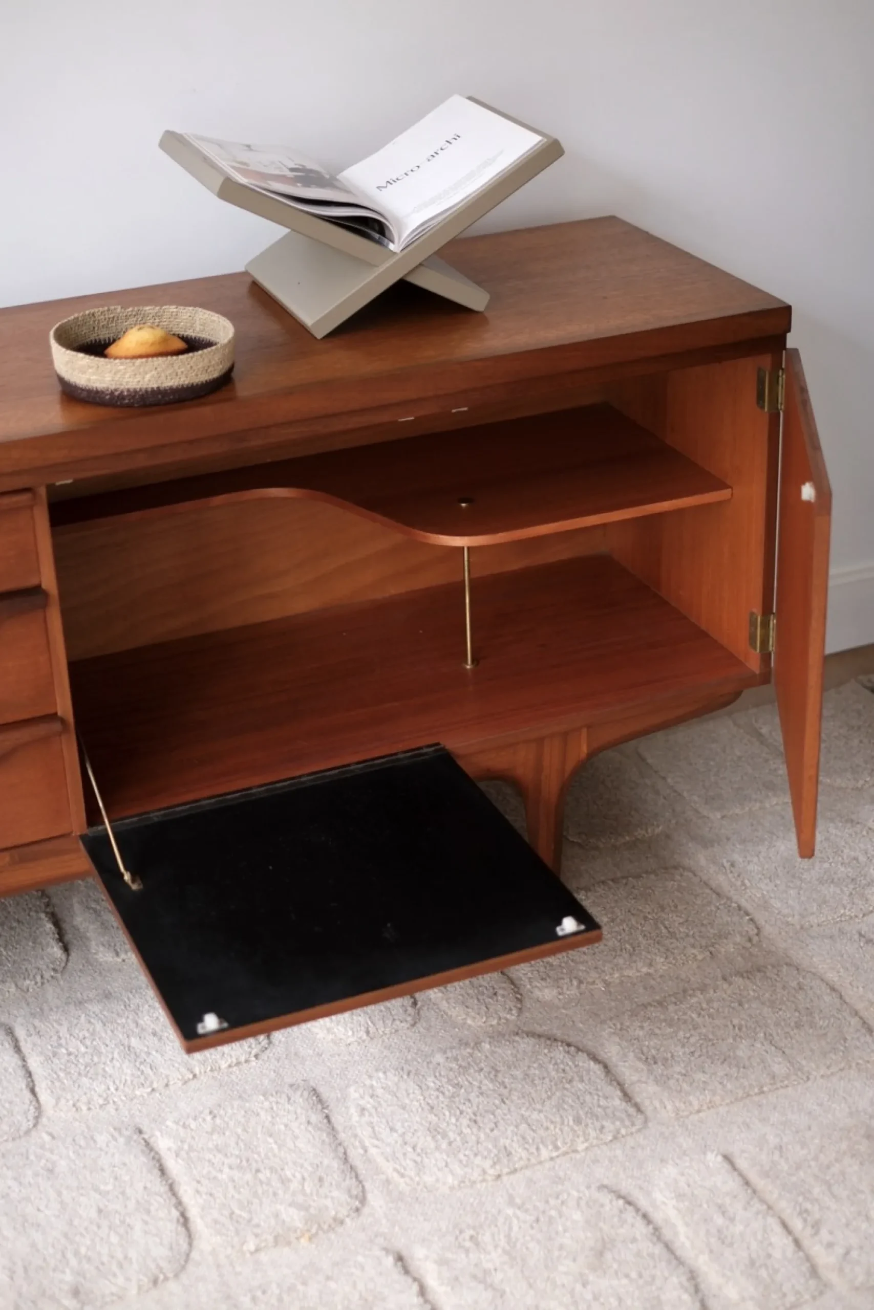 Sélection M Enfilade vintage en teck Greaves & Thomas Sale