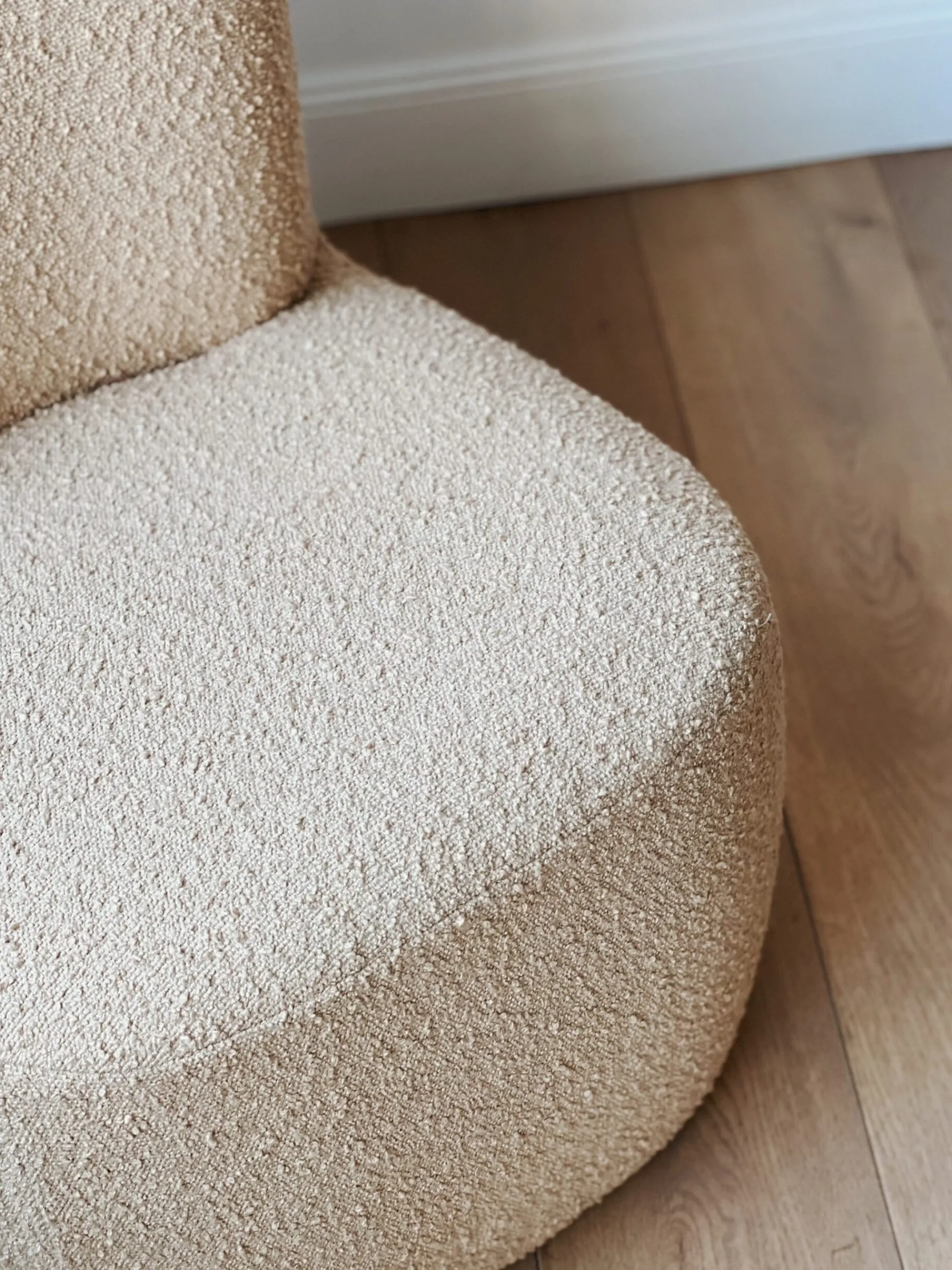 Sélection M Fauteuil en tissu bouclette – 4 couleurs Discount