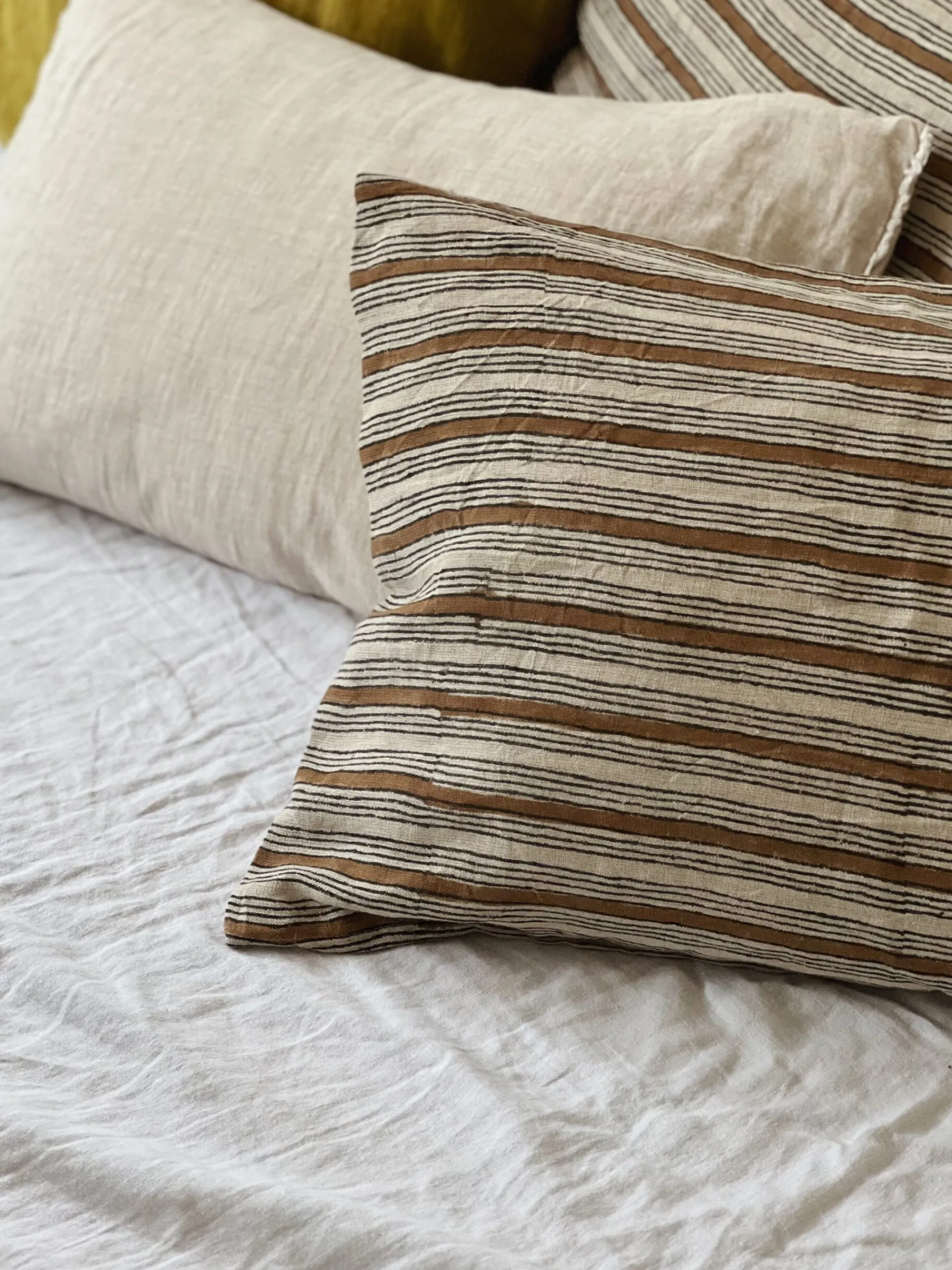 Sélection M Housse de coussin en lin rayé Outlet