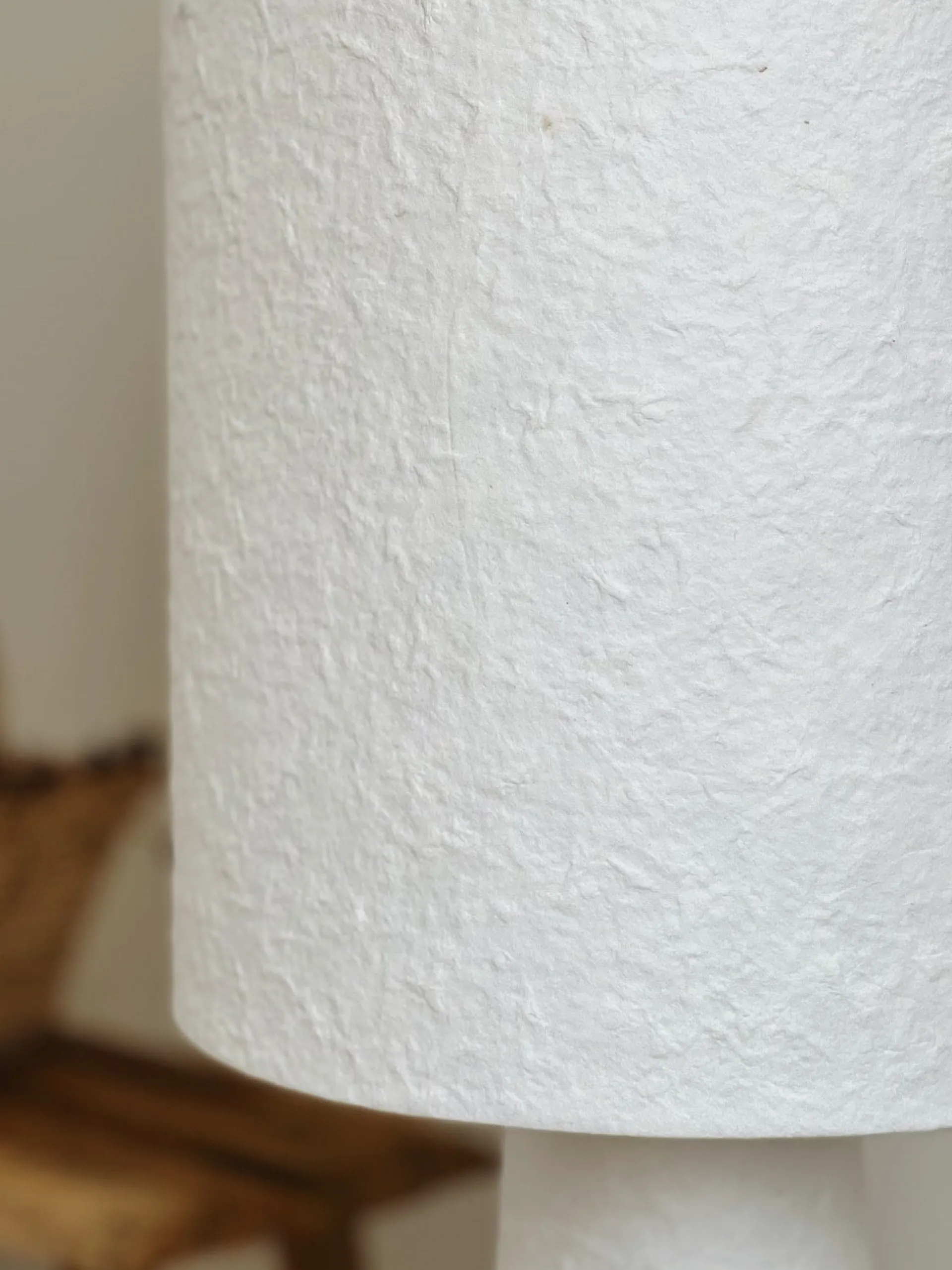 Sélection M Lampadaire en papier mâché blanc