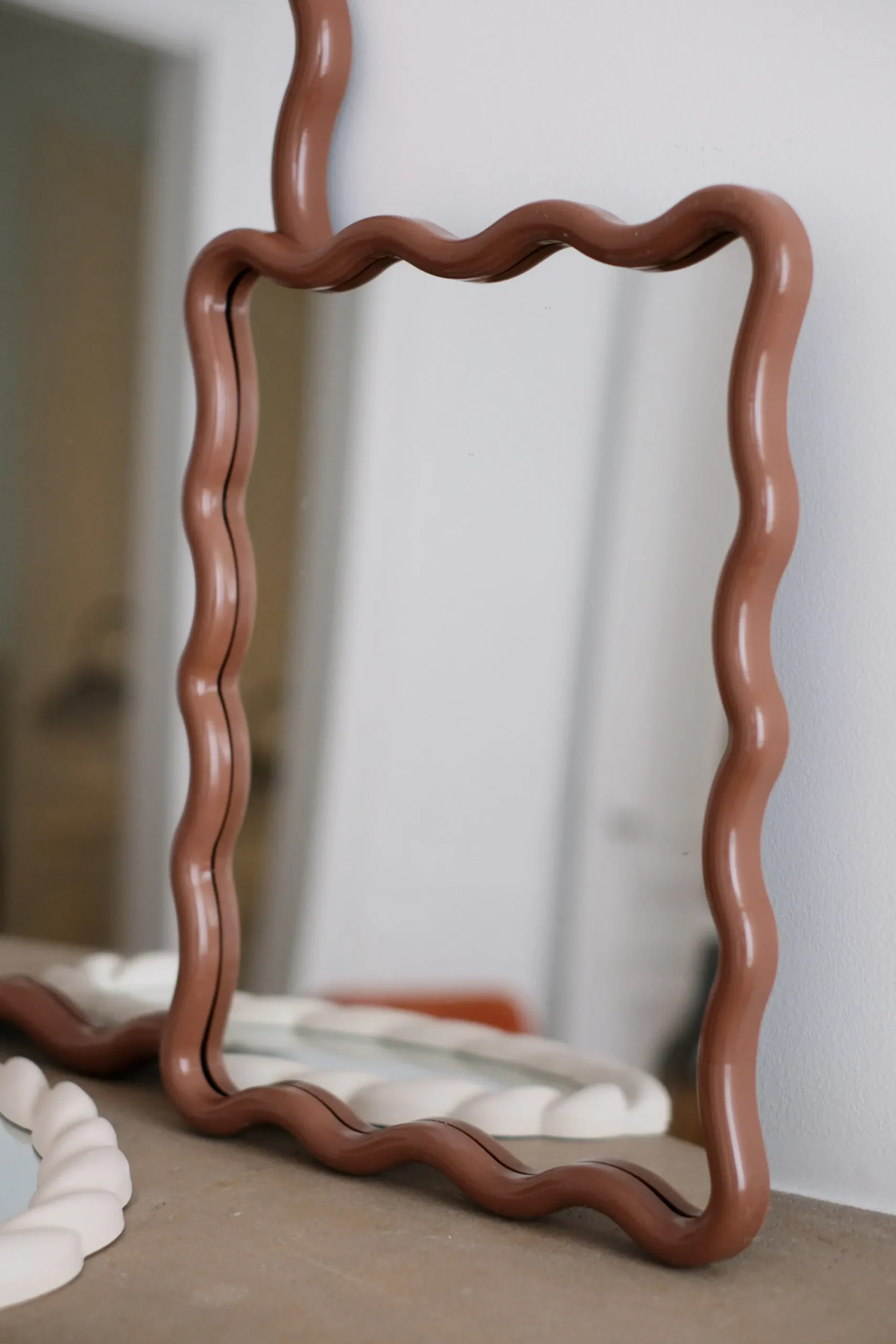 Sélection M Miroir mural ondulé rectangulaire – 2 tailles