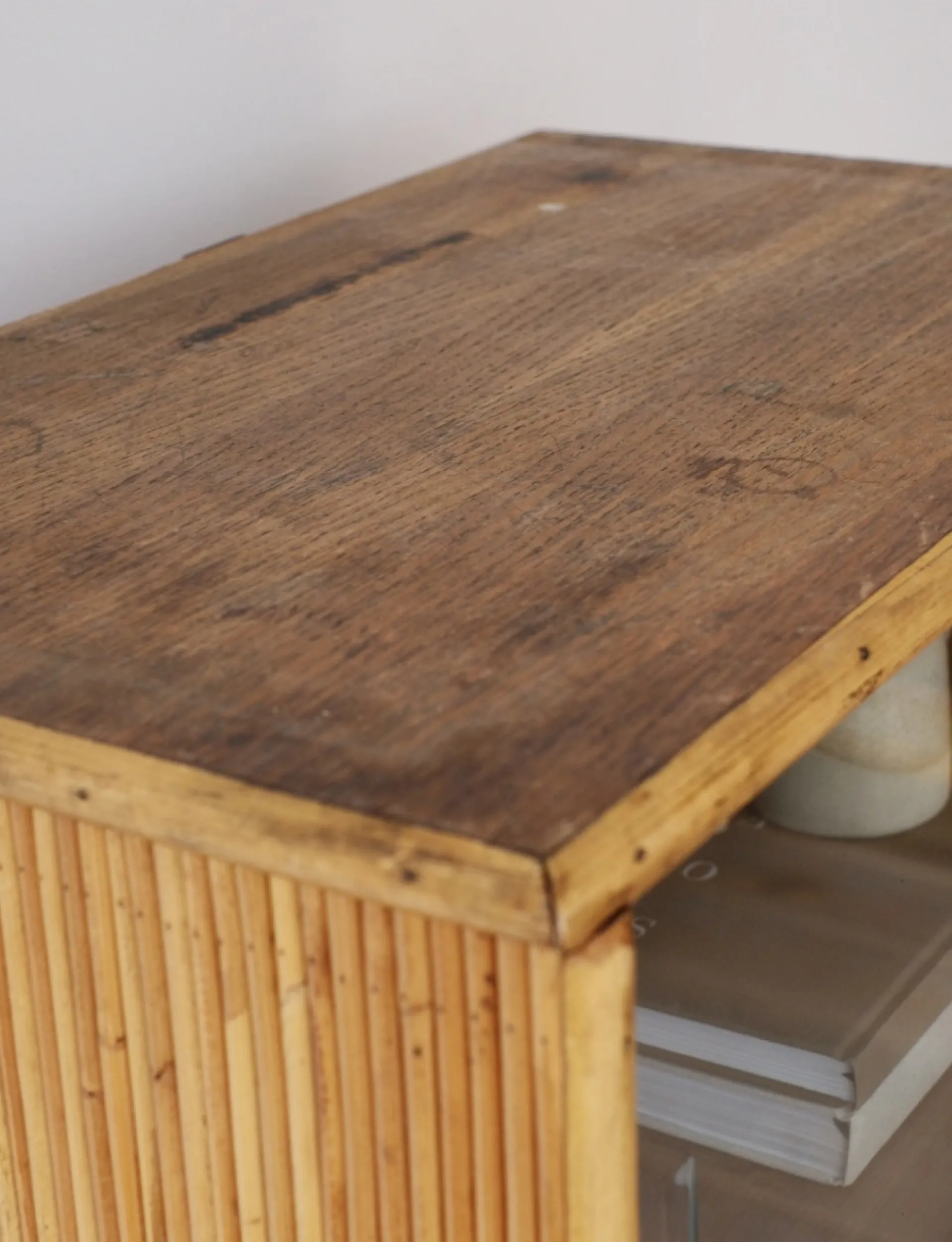 Sélection M Secrétaire en rotin vintage New