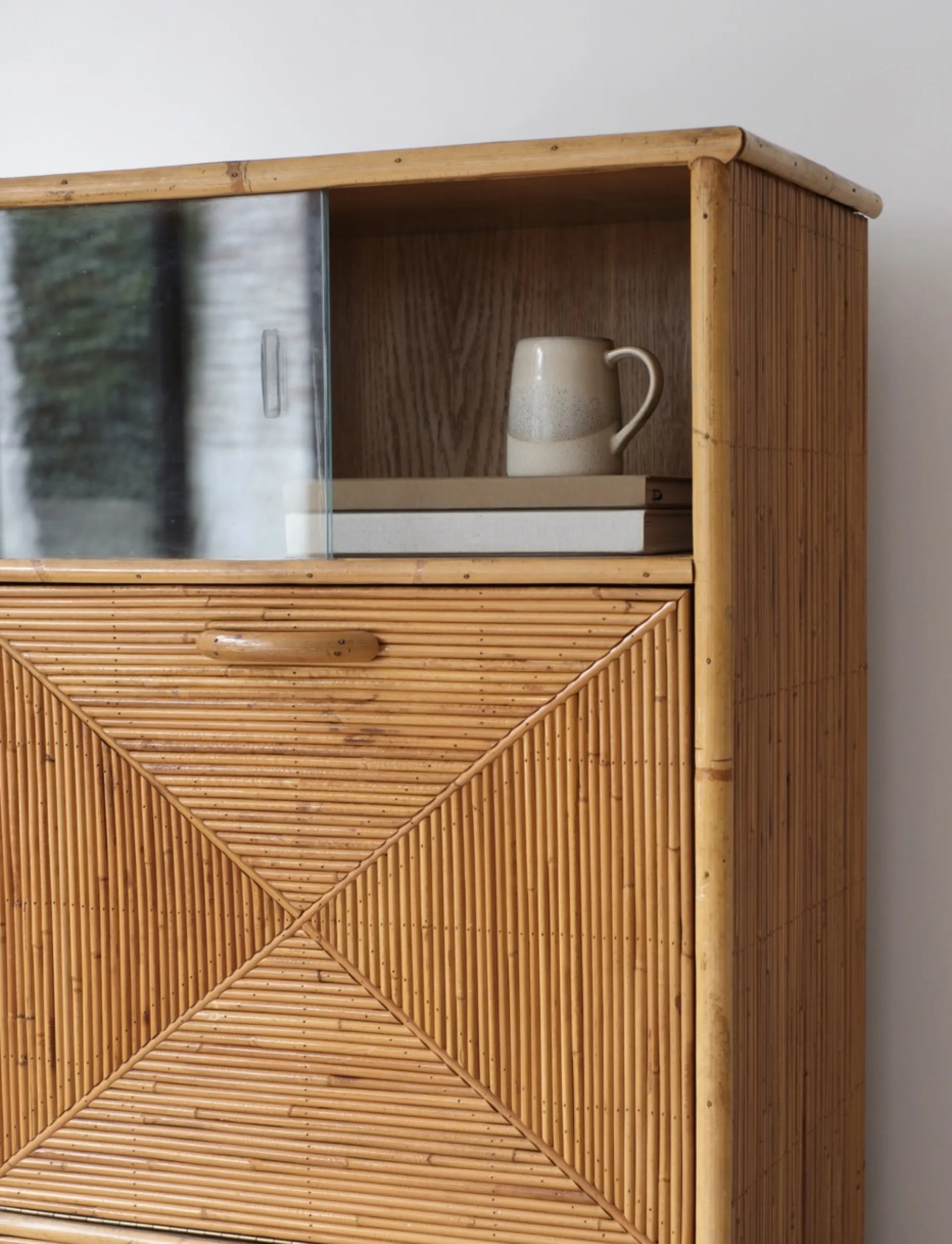 Sélection M Secrétaire en rotin vintage New