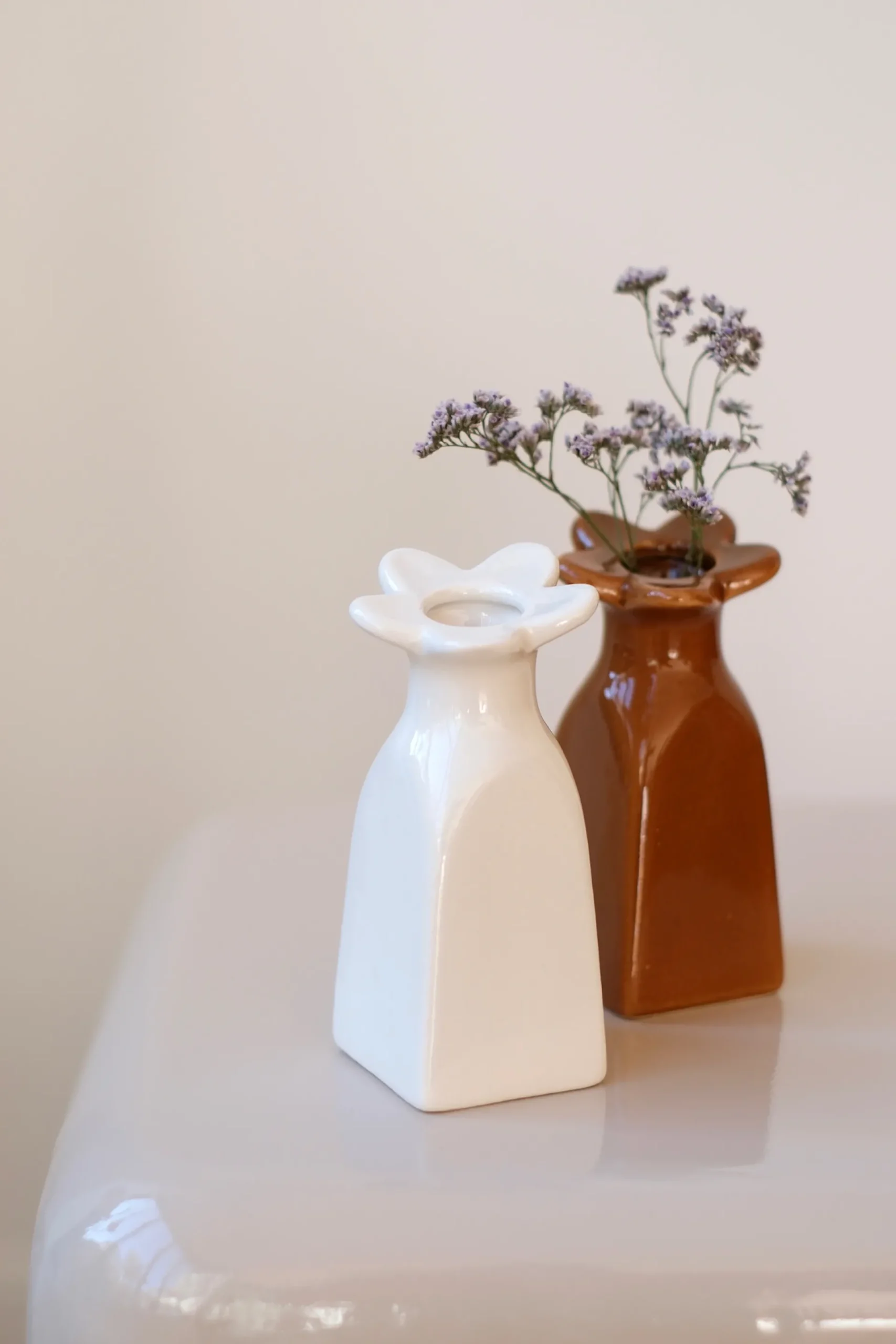 Sélection M Soliflor petit vase en faïence – 2 couleurs Online