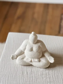 Sélection M Statue Emi blanche