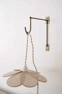 Sélection M Suspension pétale Online