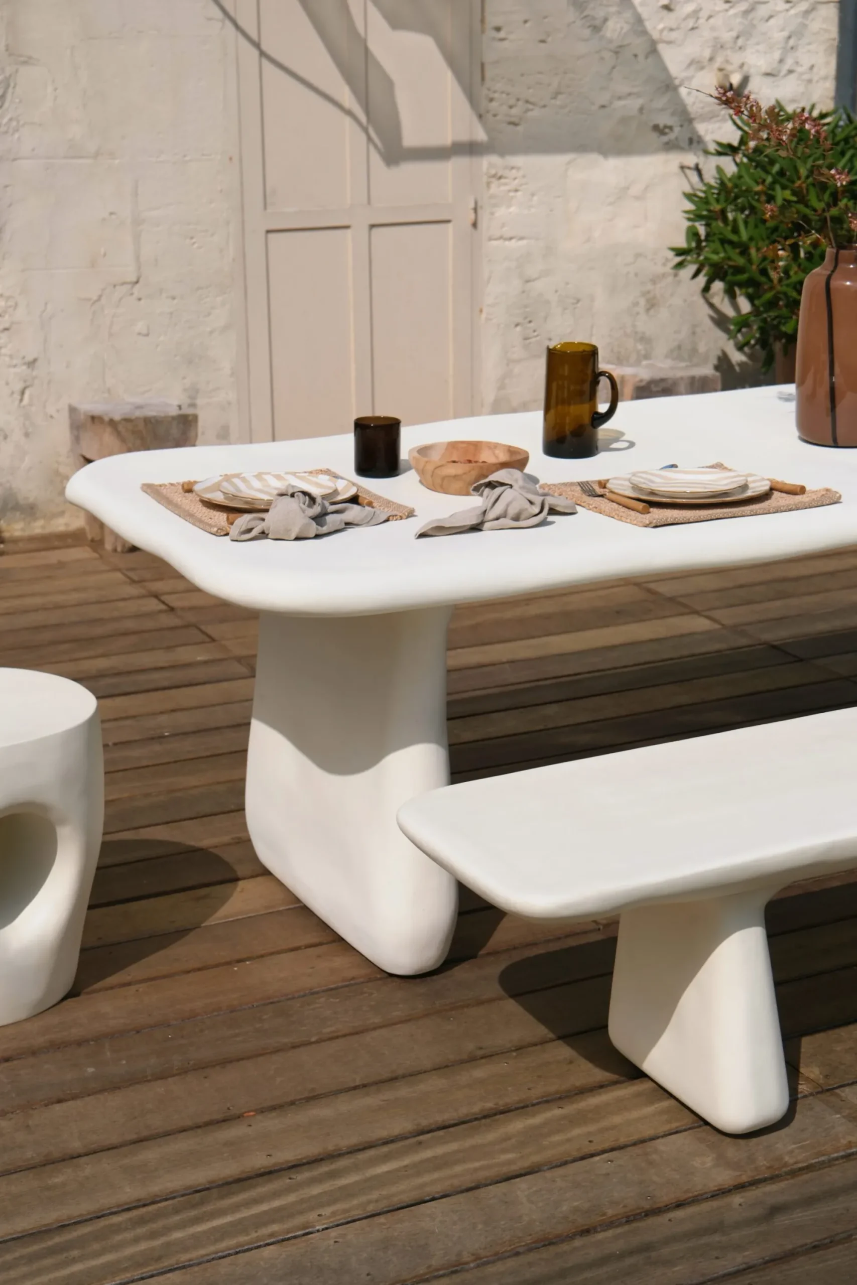 Sélection M Table de jardin en résine blanche New