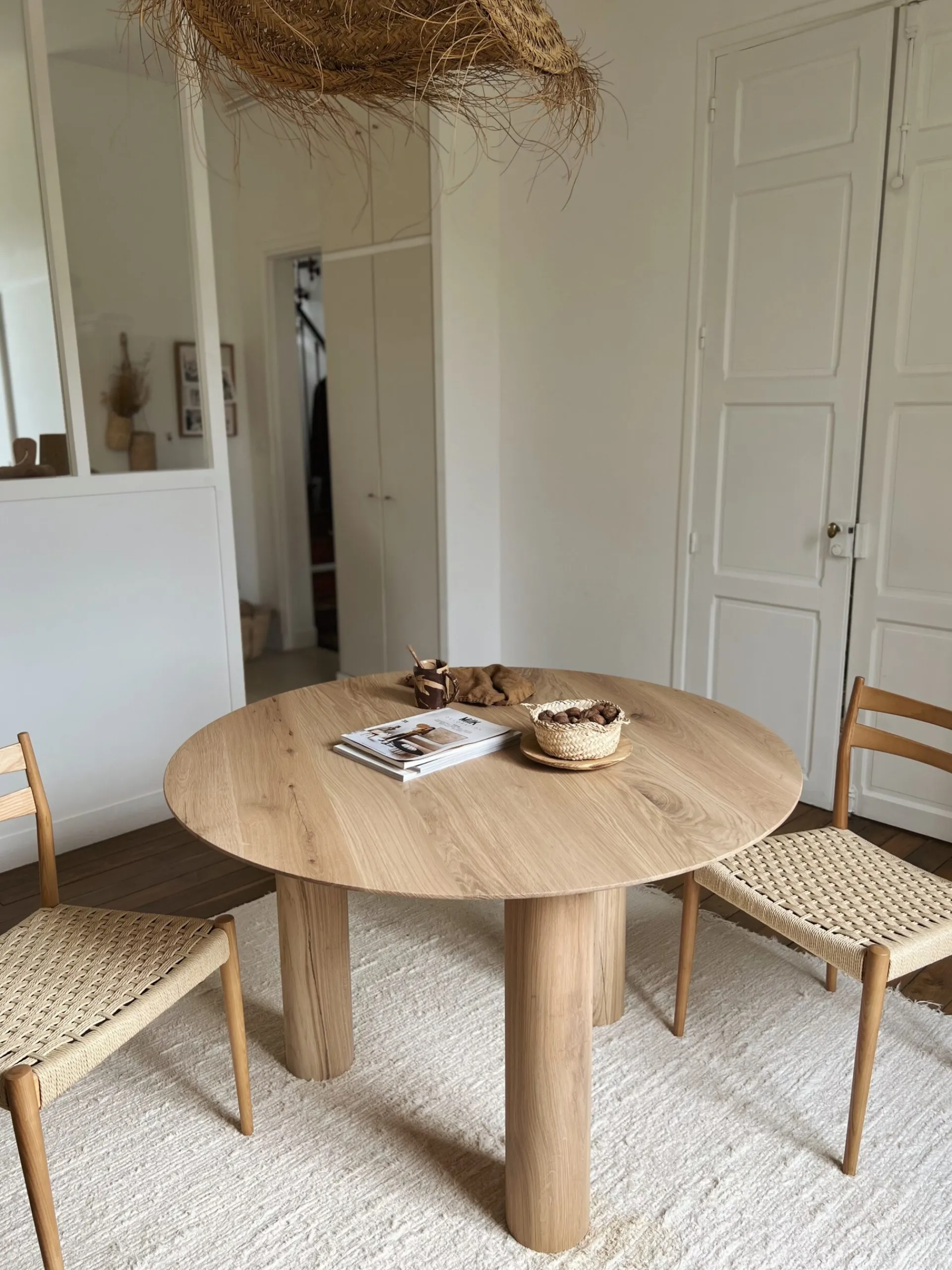 Sélection M Table ronde en bois pour salle à manger Clearance