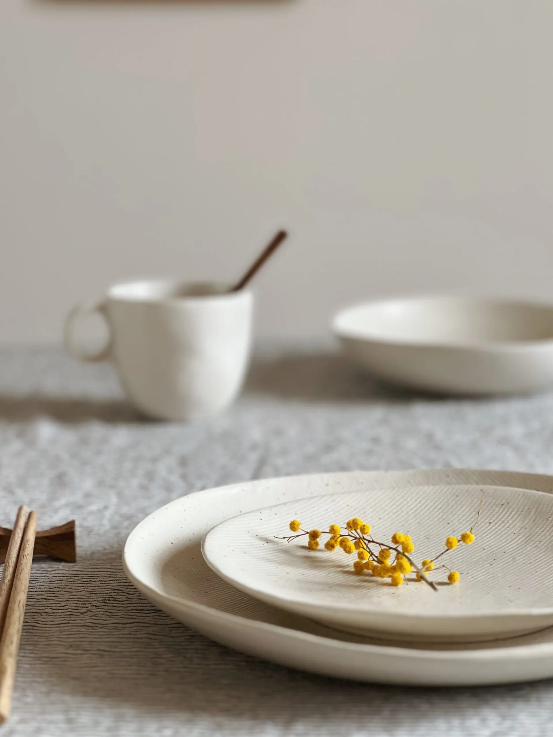 Sélection M Vaisselle en céramique Nélia Sale